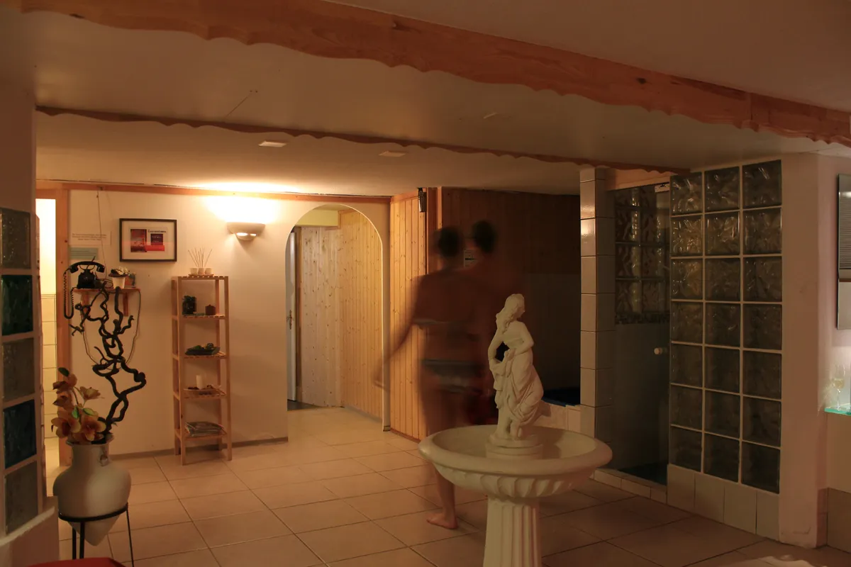 Sauna- und Dampfbad-Bereich im Chalet-Hotel Adler