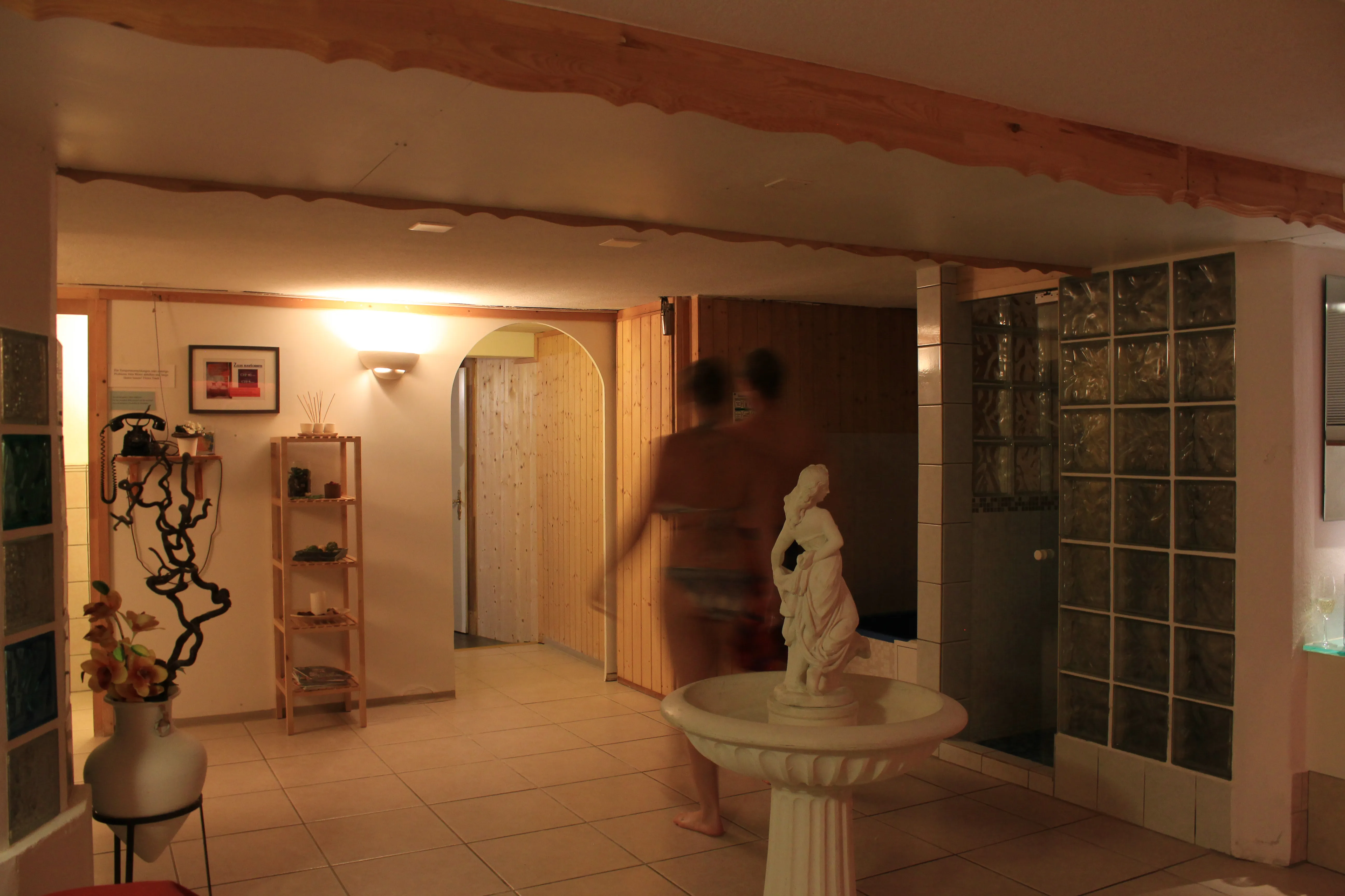 Sauna- und Dampfbad-Bereich im Chalet-Hotel Adler